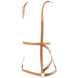 BIJOUX - INDISCRETS MAZE HARNESS FORMA DE VESTIDO - MARROM