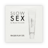 BIJOUX INDISCRETS - SLOW SEX GEL DE MASSAGEM COM FINGER PLAY DOSE ÃNICA